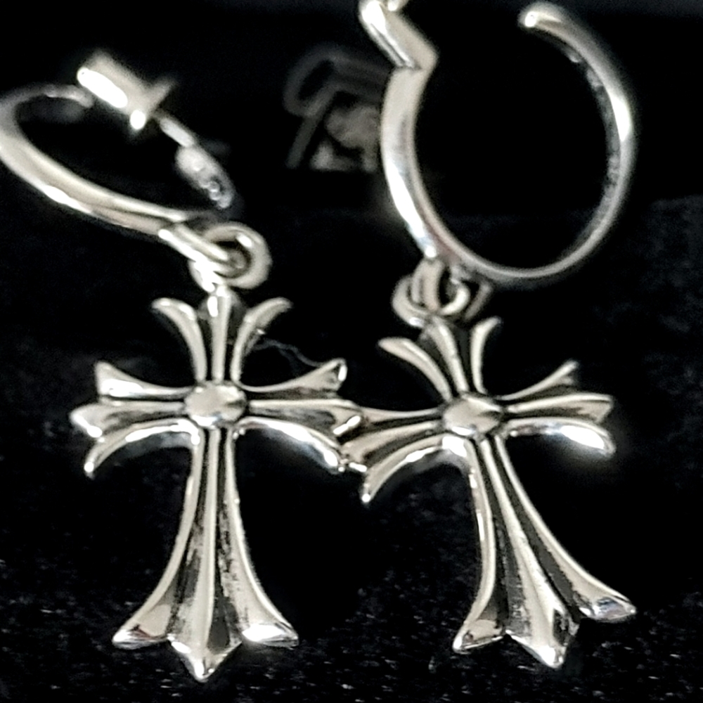 Chrome Hearts Cross Earrings
